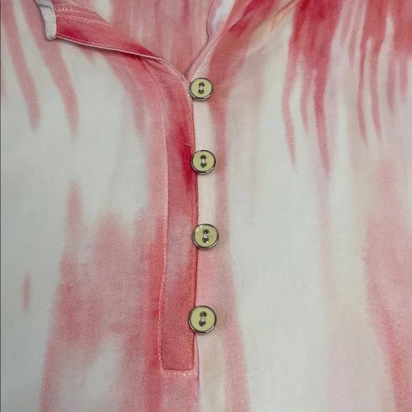 Tribal Pink and Gray Ombre Blouse.  Size XL - Picture 6 of 6